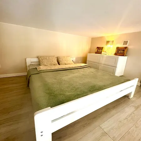 Apartment Chanel Jana Pawla
