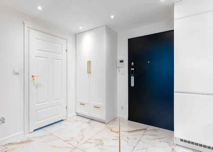 Apartament Chanel Jana Pawła